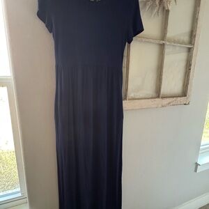 Classic Navy Short-Sleeve Maxi Dress